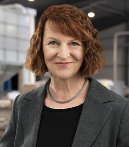PETRA IHLENFELD