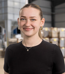 EMILIA KINSVATER